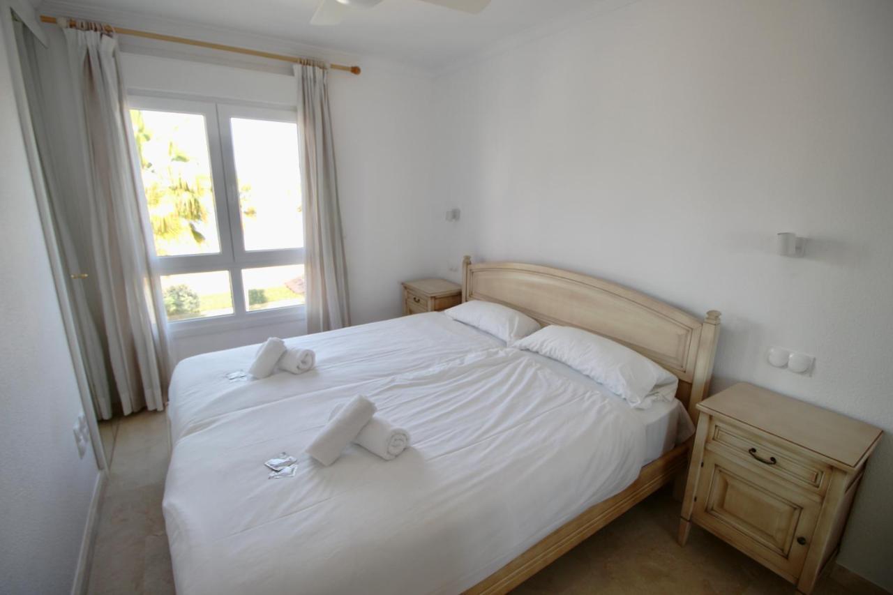 Apartmán Atico Con Piscina Privada En Primera Linea Denia Exteriér fotografie