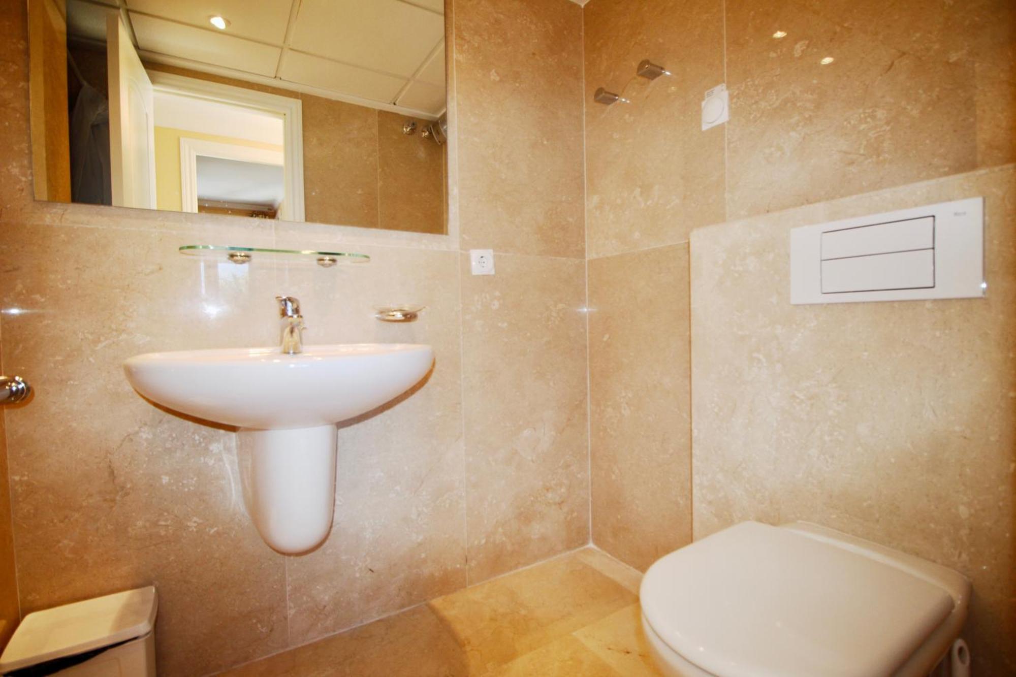 Apartmán Atico Con Piscina Privada En Primera Linea Denia Pokoj fotografie